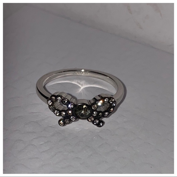 Coach Sparkling Crystal Silver Bow Ring gc7 - Picture 3 of 4